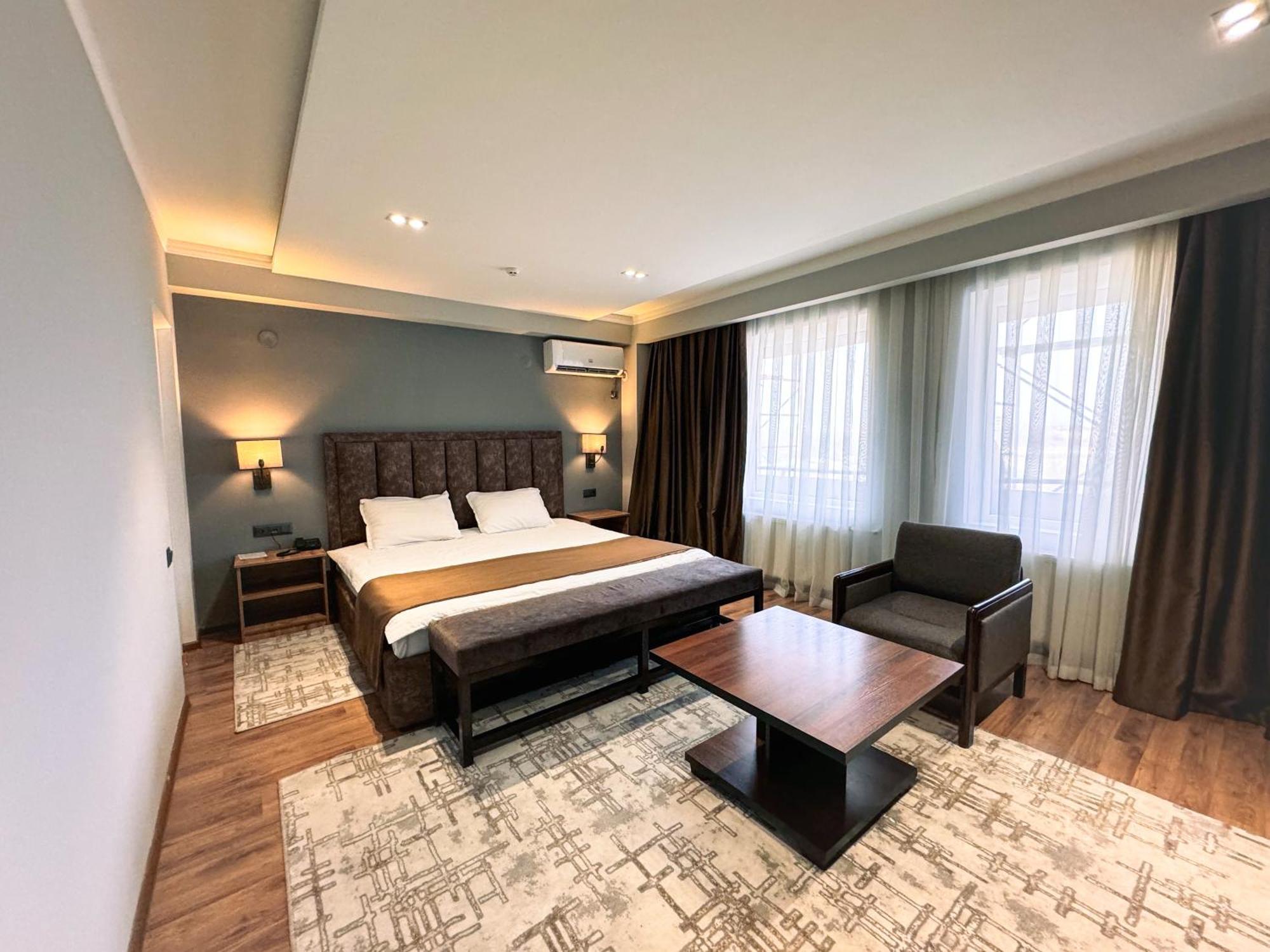 Ziyorat Luxury Hotel Fergana Luaran gambar