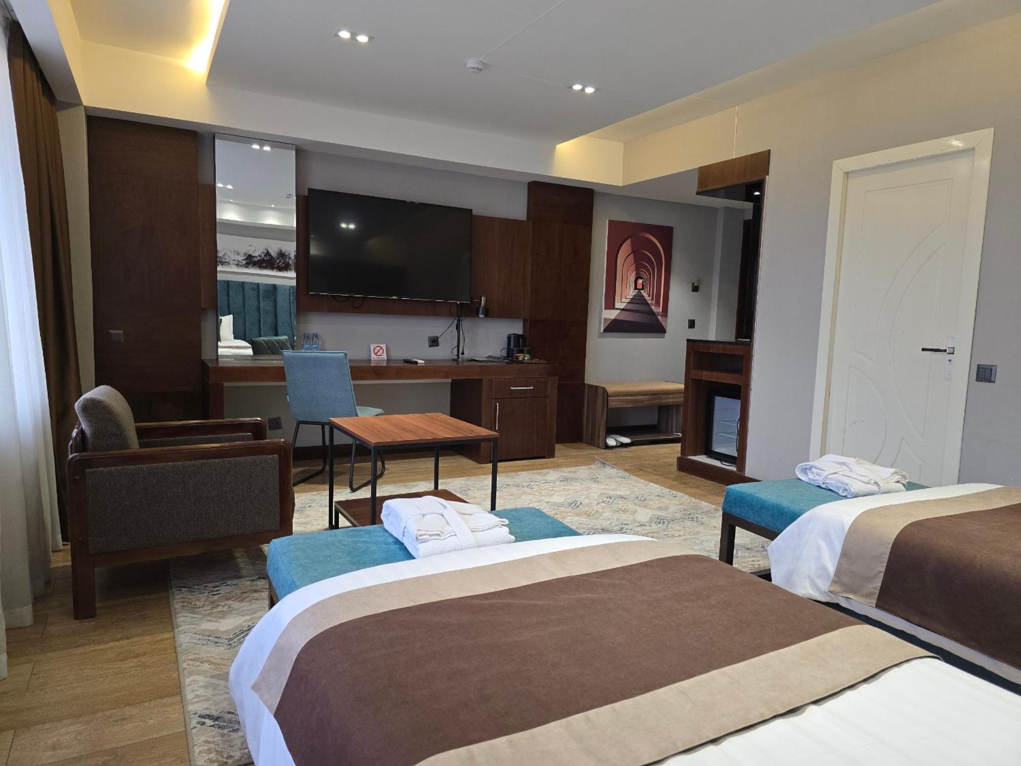 Ziyorat Luxury Hotel Fergana Luaran gambar