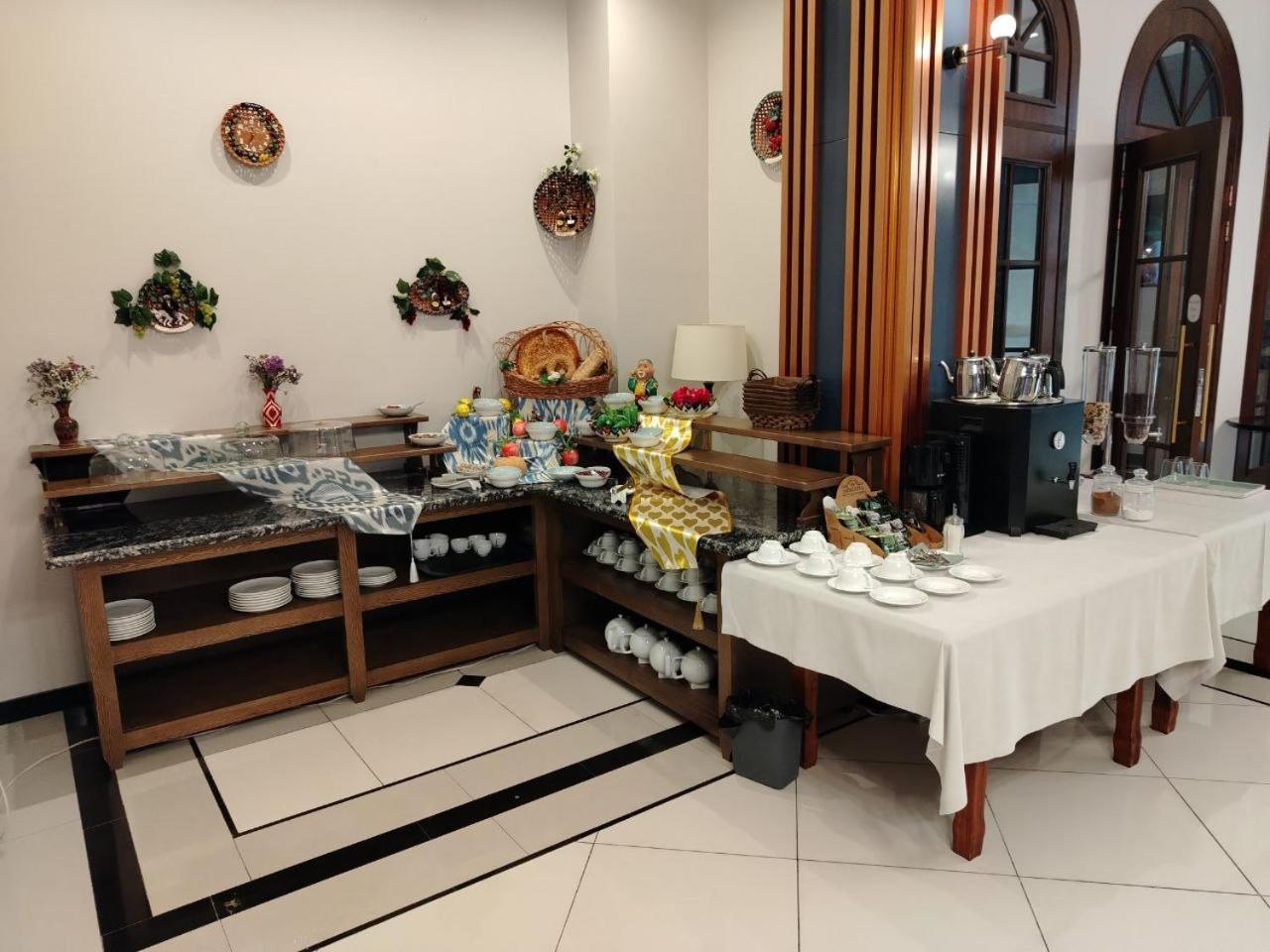 Ziyorat Luxury Hotel Fergana Luaran gambar