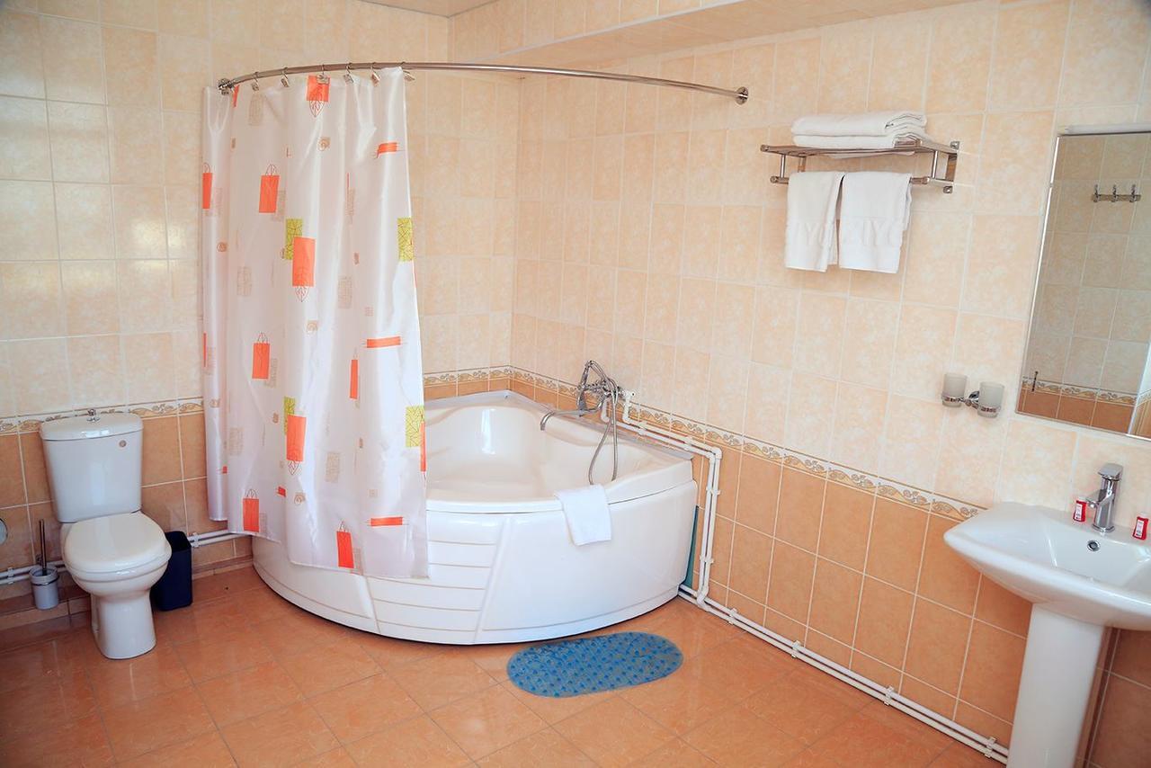 Ziyorat Luxury Hotel Fergana Luaran gambar