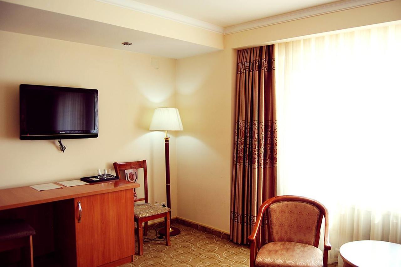 Ziyorat Luxury Hotel Fergana Luaran gambar