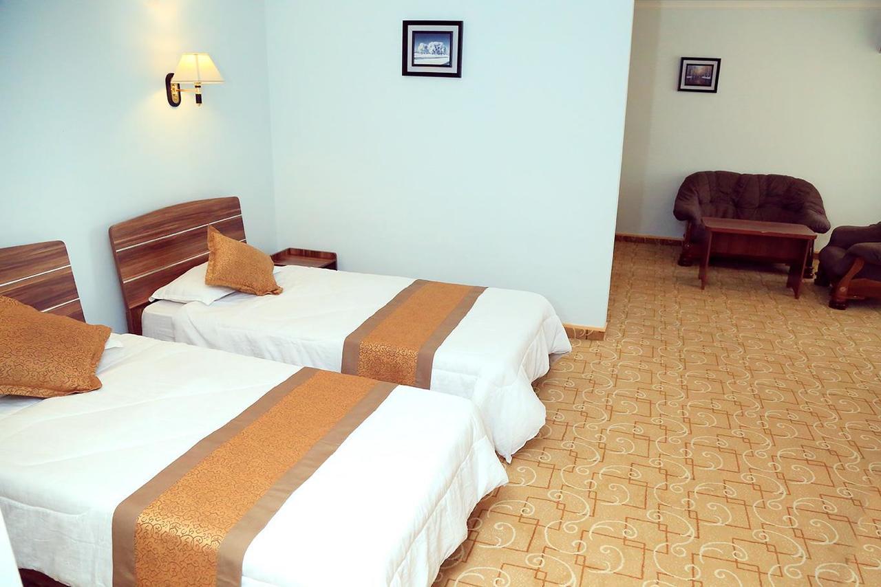 Ziyorat Luxury Hotel Fergana Luaran gambar