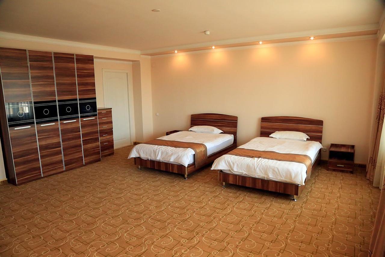 Ziyorat Luxury Hotel Fergana Luaran gambar
